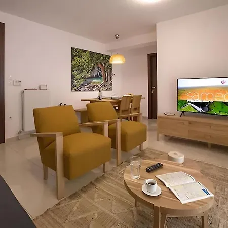 Modern In The Heart Of The Apartment Athens